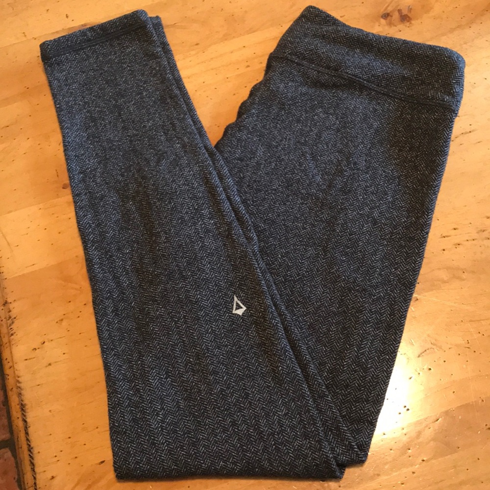 Ivivva leggings